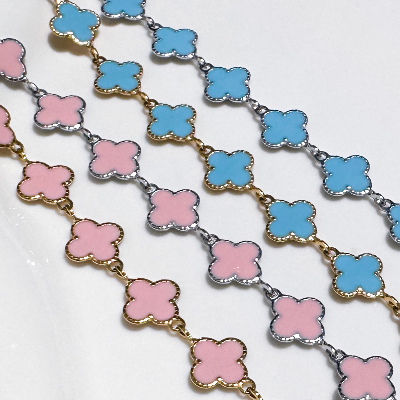 Clover Enamel Chain