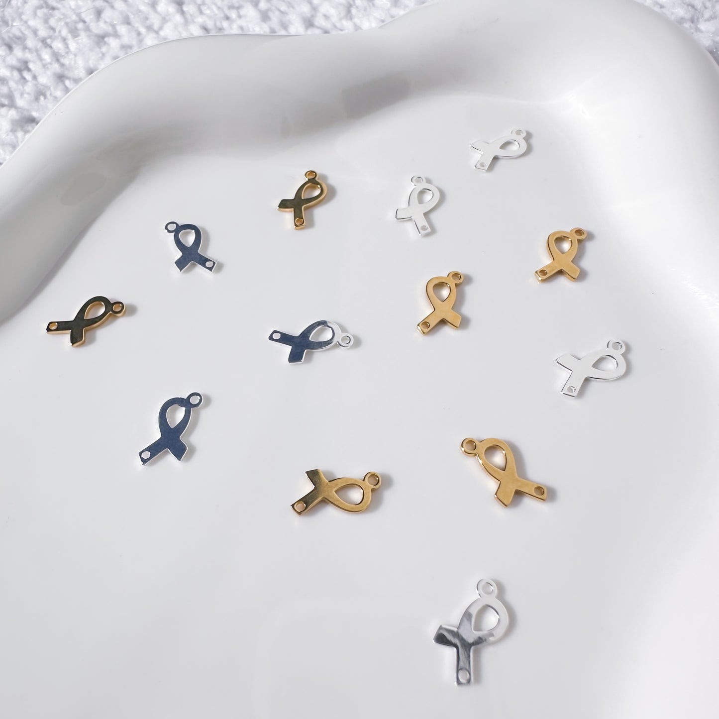 Breast Cancer Ribbon Connectors