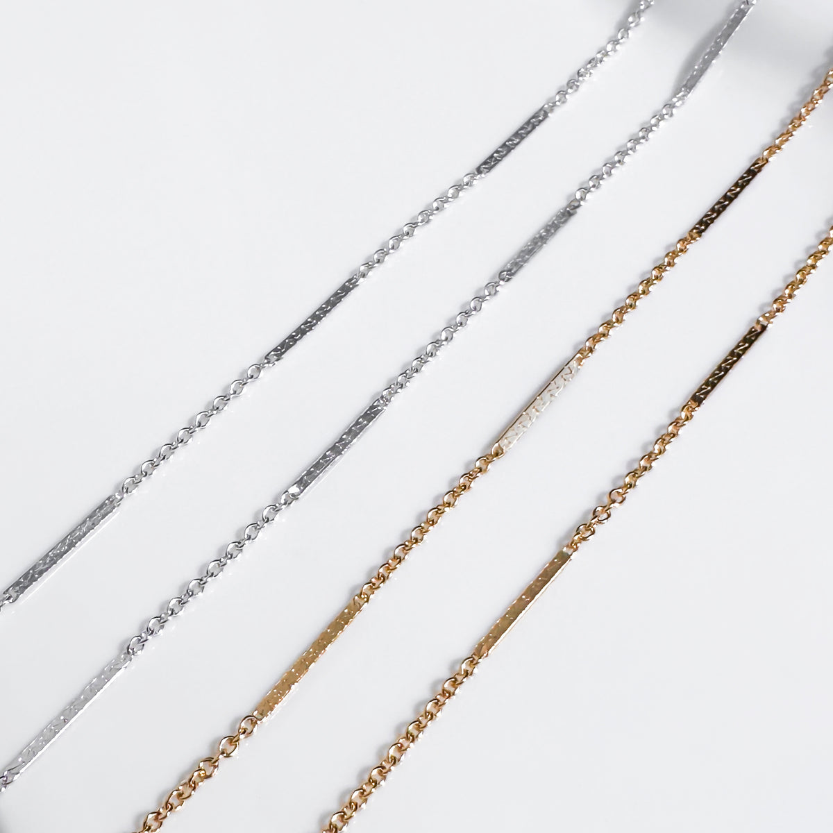 Dapped Bar Chain