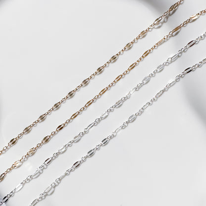 Dapped Lip Chain