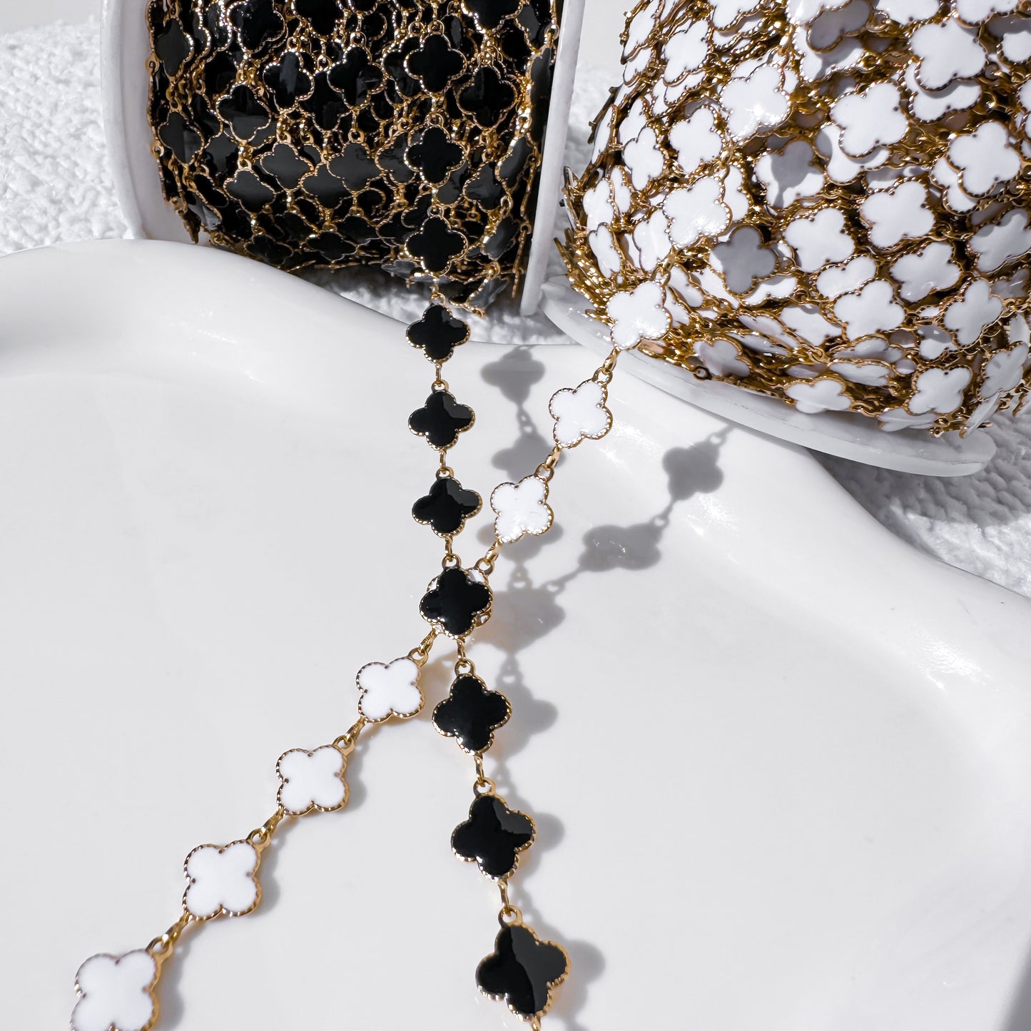 Clover Enamel Chain
